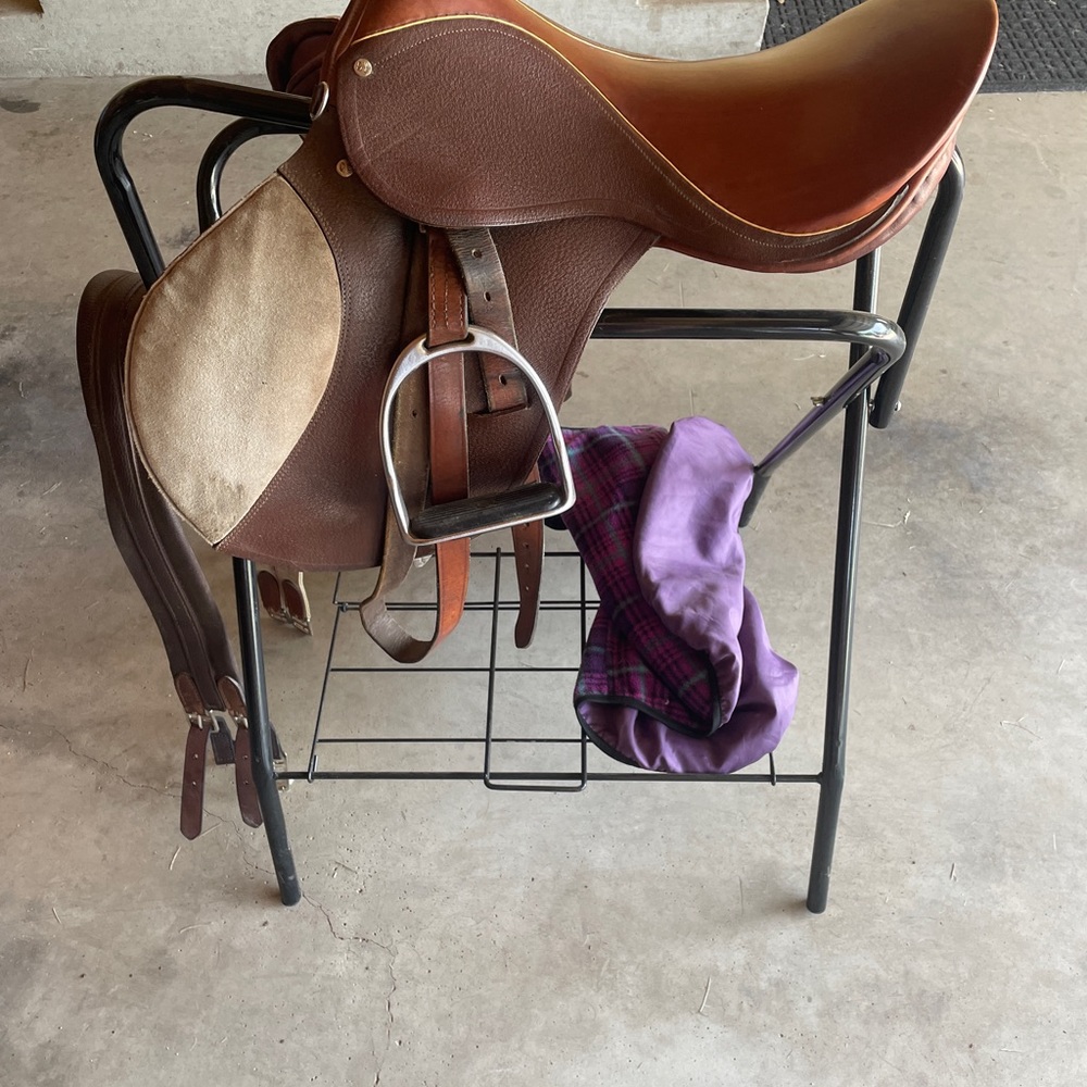 16 in all around english Saddle, 2 girths, extender, english reins, and cover
